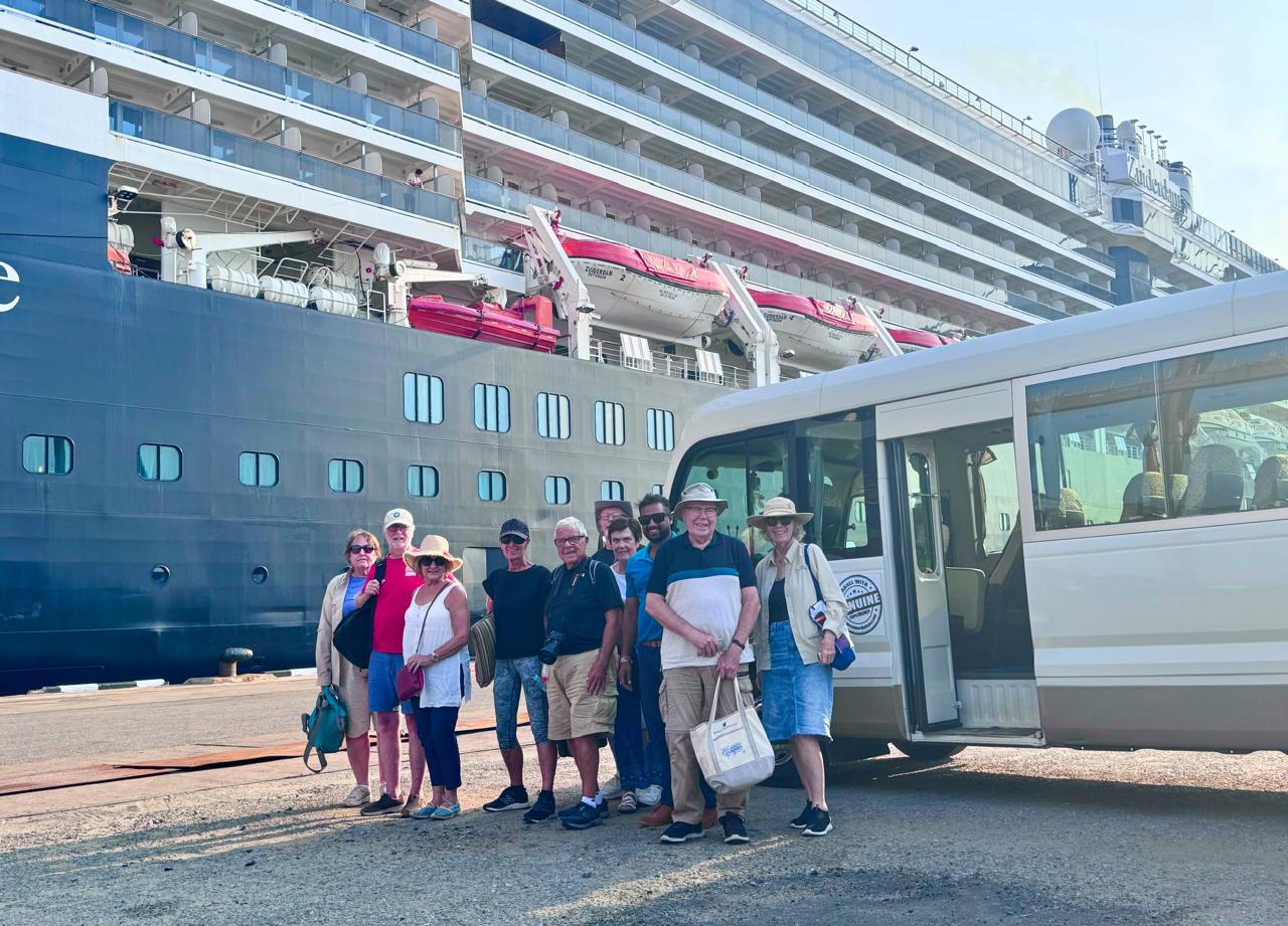 Abholung am Hafen von Colombo für Kreuzfahrtpassagiere